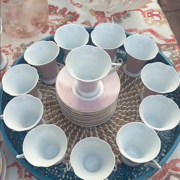 Elegant Vintage Pink and Gold espresso Cup Set set of 12. Designed by Yedi. - Picture 2 of 7